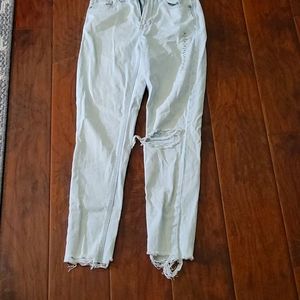 NWT 
american Eagle  
mom jeans 
Size 00